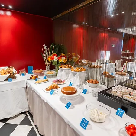 皮科洛波托菲诺酒店 4*