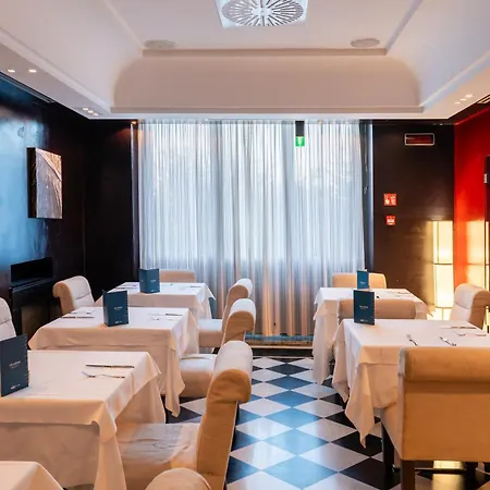 皮科洛波托菲诺酒店 酒店