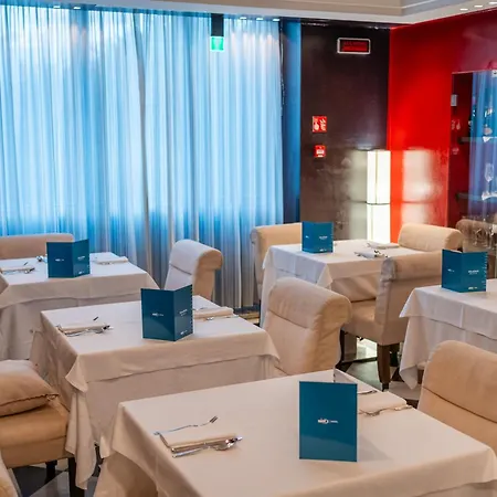 皮科洛波托菲诺酒店 酒店